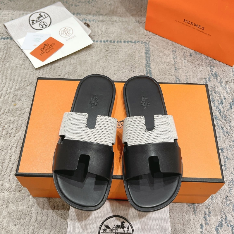 H**mes slippers